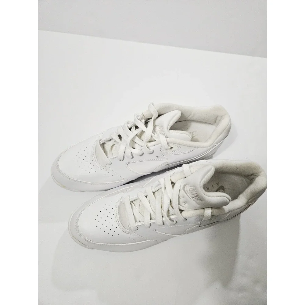 Nike Air Essential Mens Athletic Shoes Size 12‎ Crisp White Uncreased